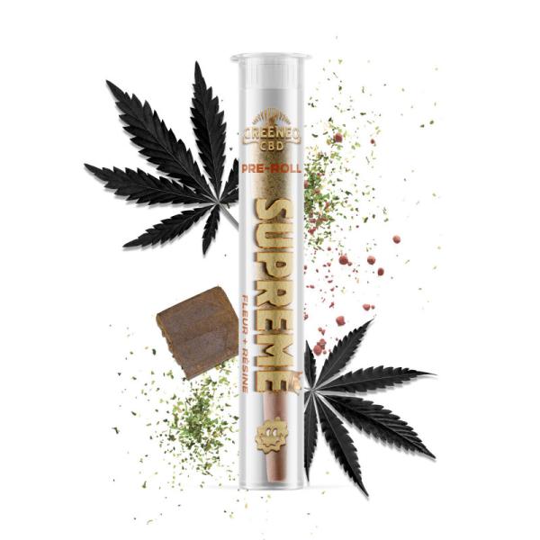 Découvrez les Pré Rolls Suprêmes de Greeneo, une expérience unique alliant la richesse des fleurs et la puissance de la résine, avec un taux de CBD de 15%.

✨ Qualité Exceptionnelle : Chaque pré roll est fabriqué à partir de fleurs de chanvre soigneusement sélectionnées et de résine pure, garantissant une expérience aromatique et savoureuse.

💨 Prêt à l'Emploi : Nos pré rolls sont prêts à être consommés, idéaux pour ceux qui cherchent à profiter des bienfaits du CBD sans préparation supplémentaire.

🌱 Effets Apaisants : Grâce à leur composition riche en CBD, ces pré rolls favorisent la relaxation et aident à apaiser l'esprit tout en offrant une expérience agréable.

📦 Lot de 20 : Avec 20 pré rolls par boîte, vous avez de quoi partager ou profiter d'une expérience prolongée à votre rythme.

Offrez-vous un moment de détente avec les Pré Rolls Suprêmes de Greeneo ! Commandez dès maintenant et savourez le goût pur et authentique du chanvre !